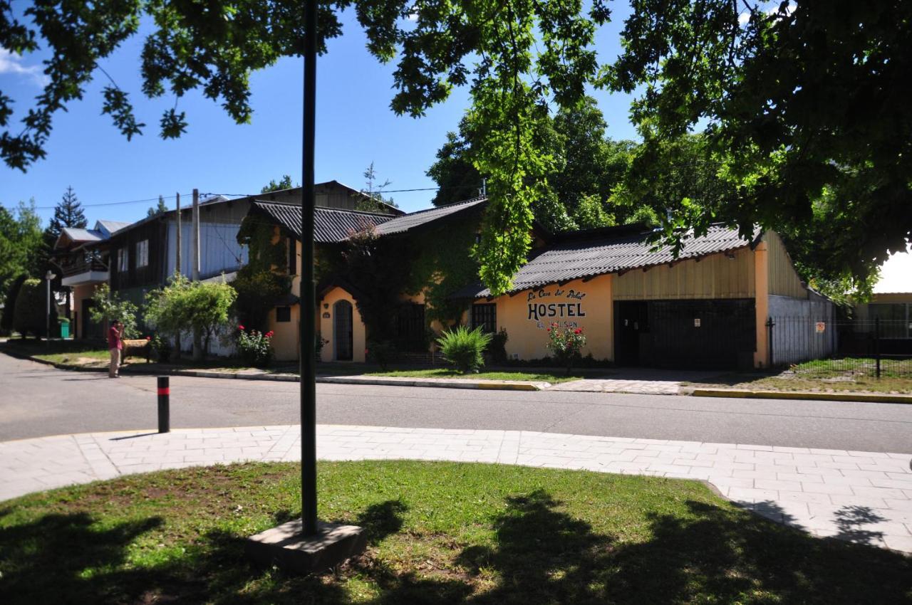 La Casa Del Arbol - Hostel El Bolsón エクステリア 写真