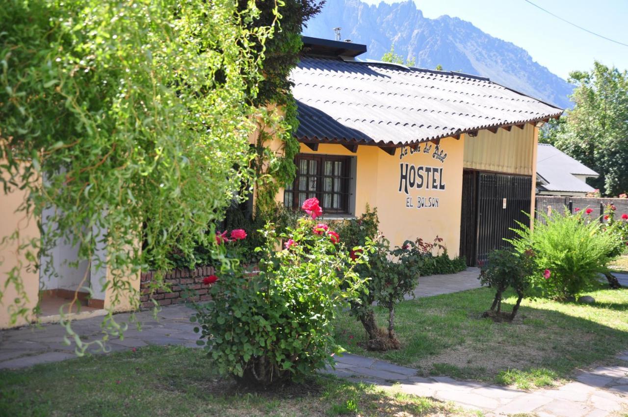 La Casa Del Arbol - Hostel El Bolsón エクステリア 写真