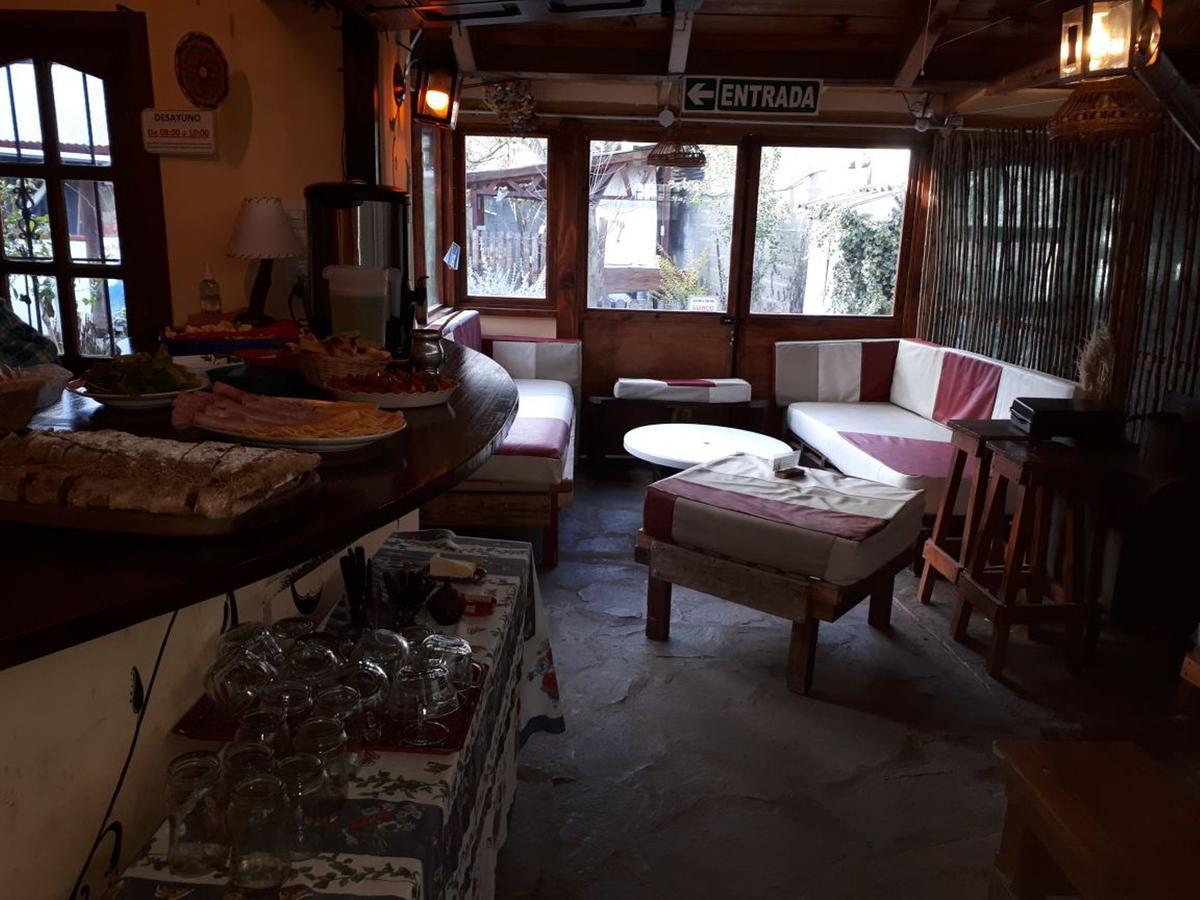 La Casa Del Arbol - Hostel El Bolsón エクステリア 写真